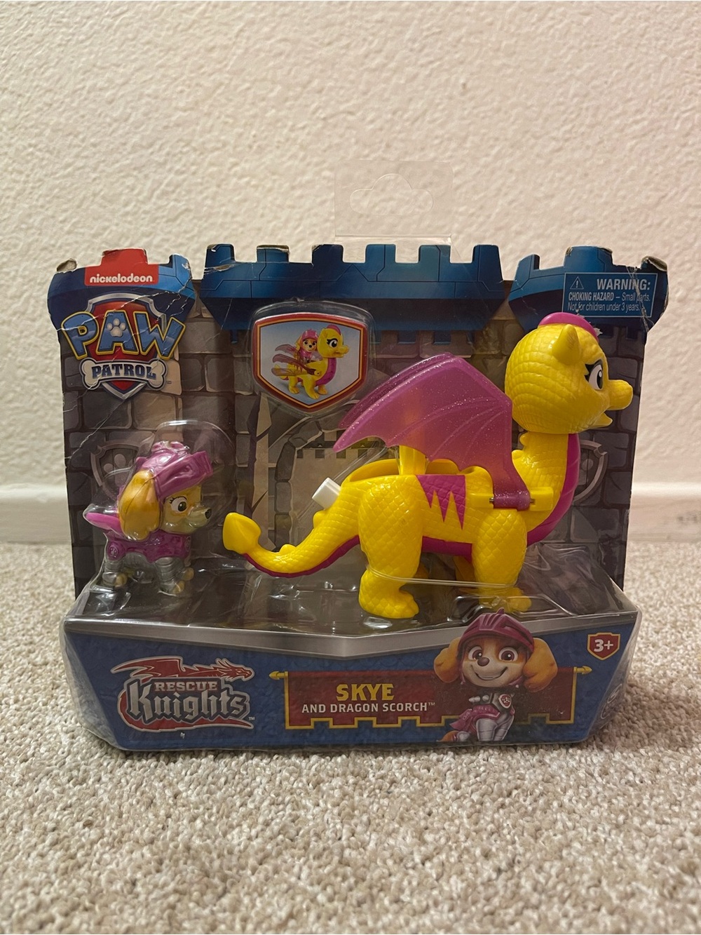 Unopened Paw Patrol Rescue Knights Skye and Dragon Scorch